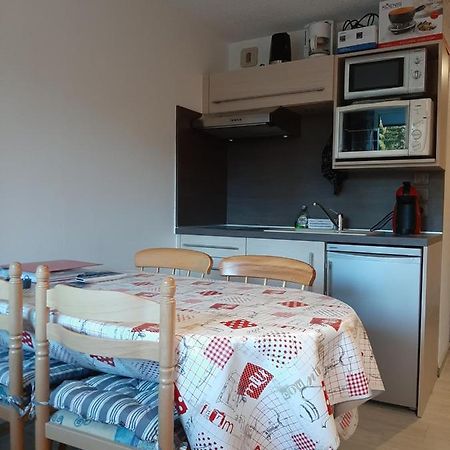 Studio Renove, Calme Avec Terrasse S-O, Prestations De Qualite - Residence Les Adraits Les Rousses Luaran gambar